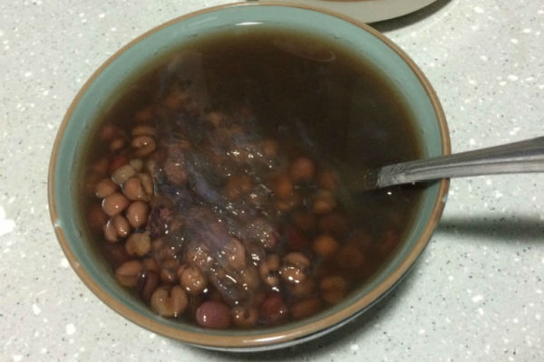 红豆薏米炖燕窝的做法