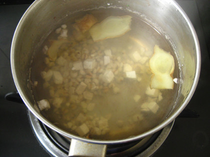 【茯苓薏米姜茶】注意了！比红豆薏米水效果更好的去湿茶！